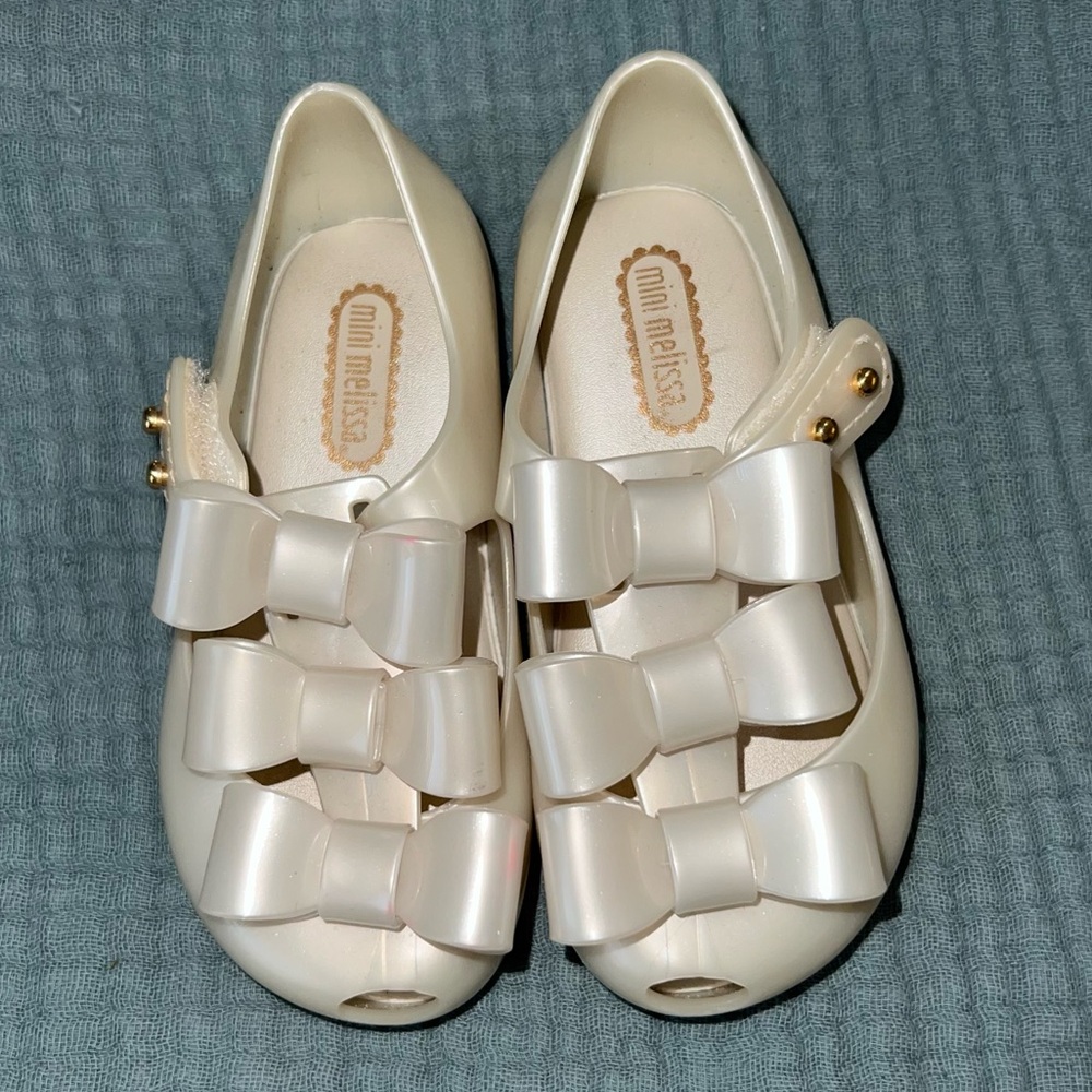 Mini Melissa Triple Bow Shoes